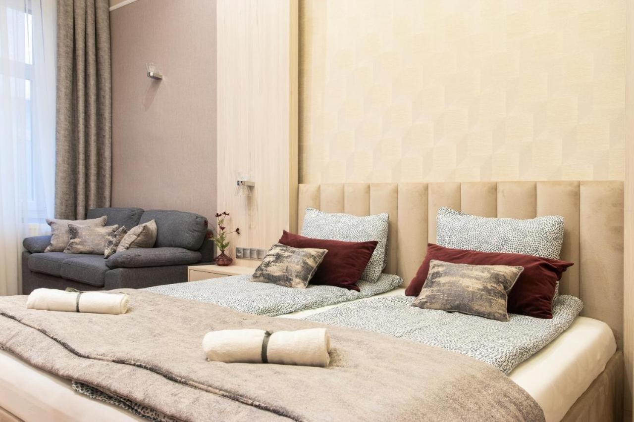 Central Relax Boutique Suites 布达佩斯 外观 照片