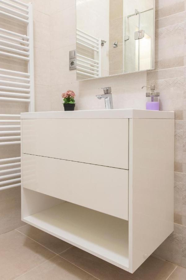 Central Relax Boutique Suites 布达佩斯 外观 照片