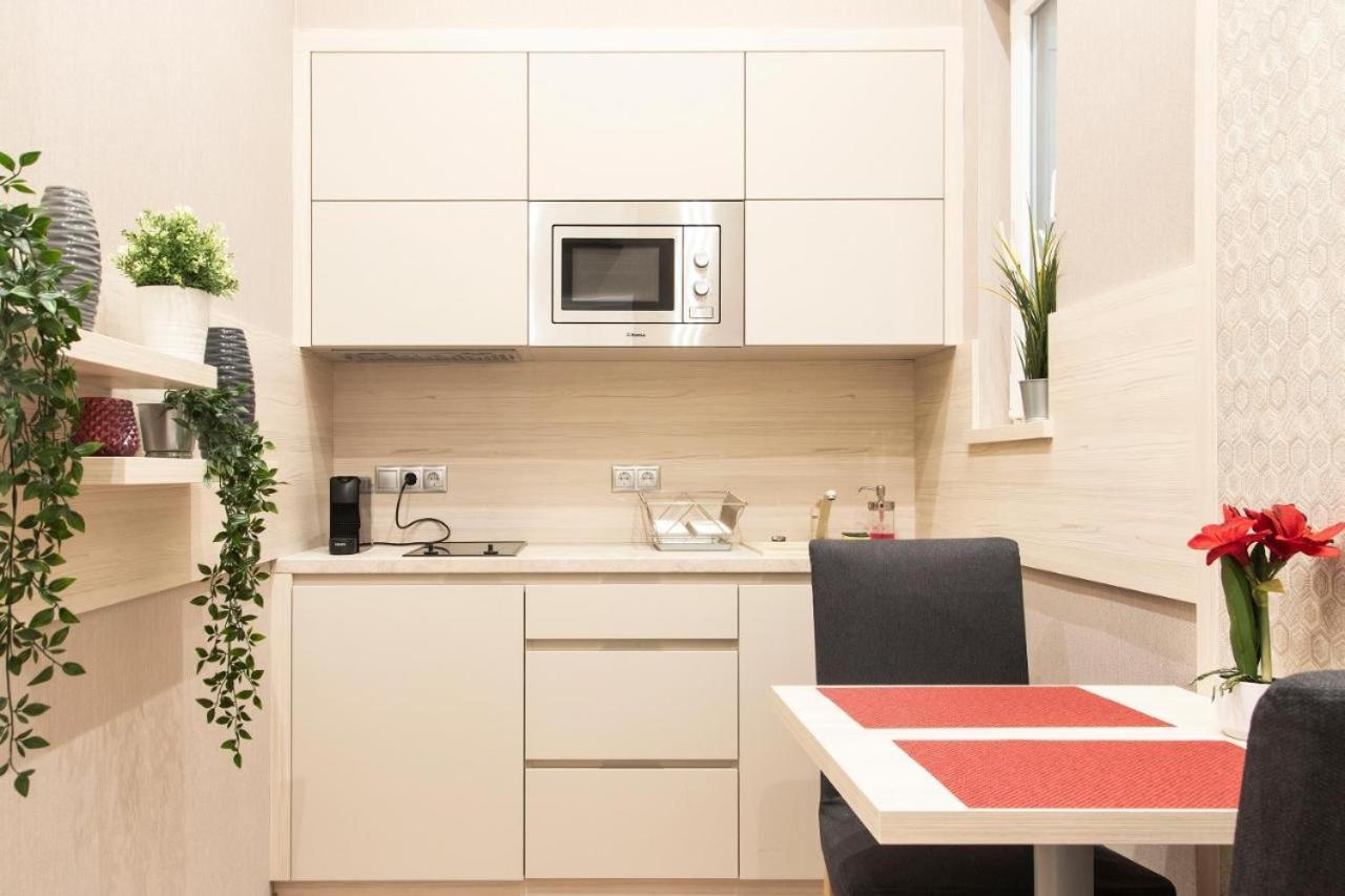Central Relax Boutique Suites 布达佩斯 外观 照片